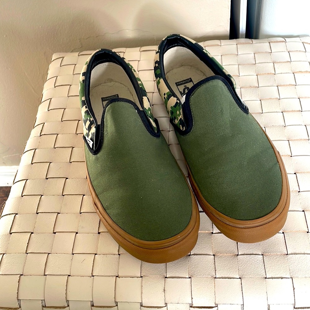 Vans slip on shoes